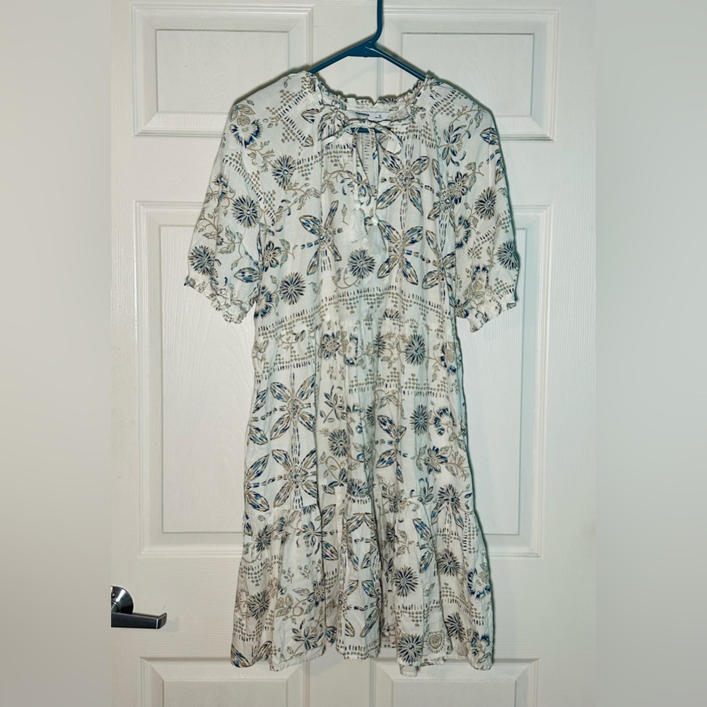 NWOT knee length flowy dress